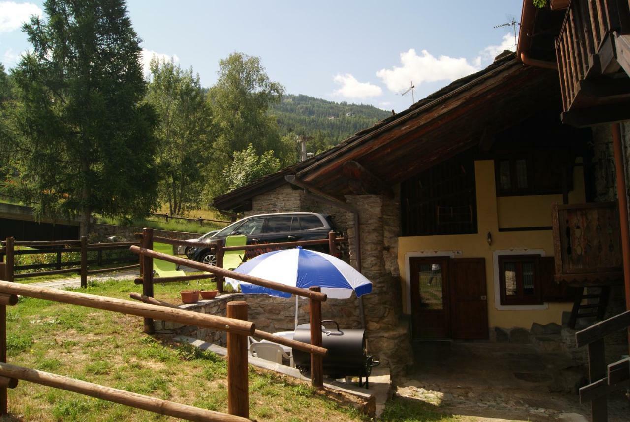 La Maison De Marietta Διαμέρισμα Gressan Εξωτερικό φωτογραφία